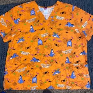 The Wonderful World of Disney Halloween Scrub Top 2XL Gently Used